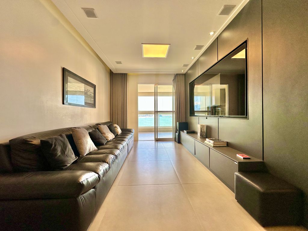 LINDO APARTAMENTO NA PRAIA DAS ASTÚRIAS- FRENTE MAR- COM LAZER COMPLETO em Jardim Astúrias, Guarujá — foto 3