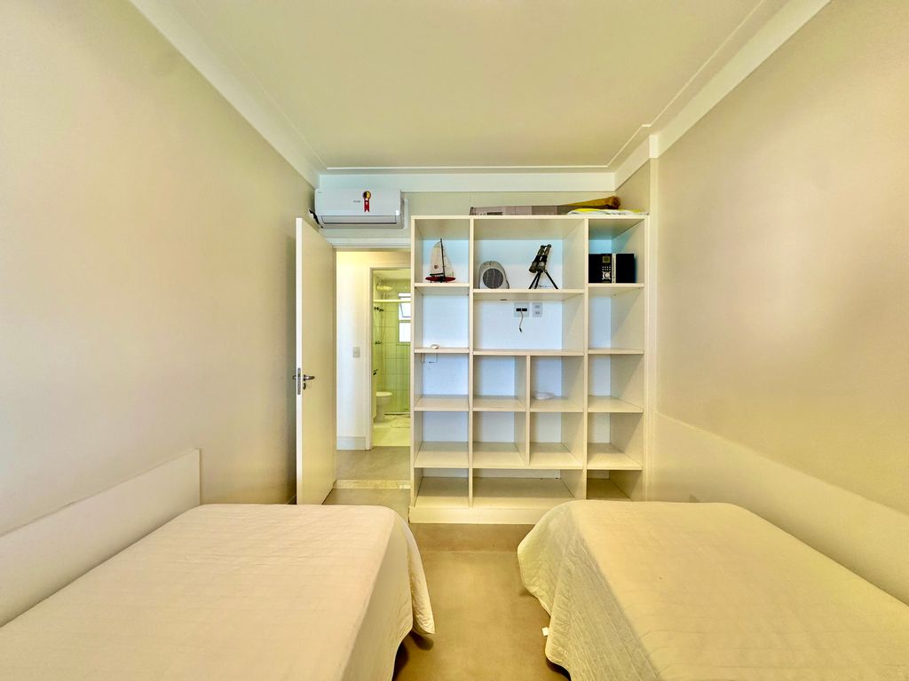 LINDO APARTAMENTO NA PRAIA DAS ASTÚRIAS- FRENTE MAR- COM LAZER COMPLETO em Jardim Astúrias, Guarujá — foto 17