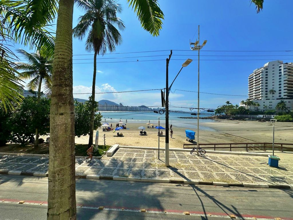 LINDO APARTAMENTO NA PRAIA DAS ASTÚRIAS- FRENTE MAR- COM LAZER COMPLETO em Jardim Astúrias, Guarujá — foto 35