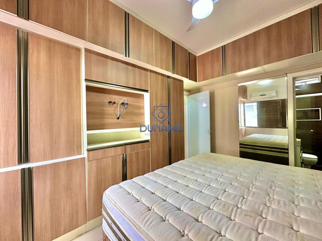 APARTAMENTO REFORMADO À VENDA NA PRAIA DA ENSEADA - DUAS QUADRAS DO MAR em Enseada, Guarujá — foto 12