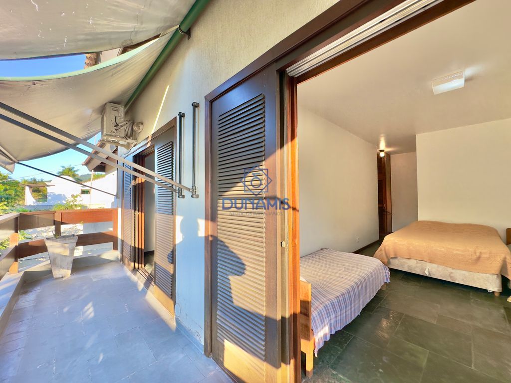 CASA À VENDA A UMA QUADRA DA PRAIA DA ENSEADA em Enseada, Guarujá — foto 41