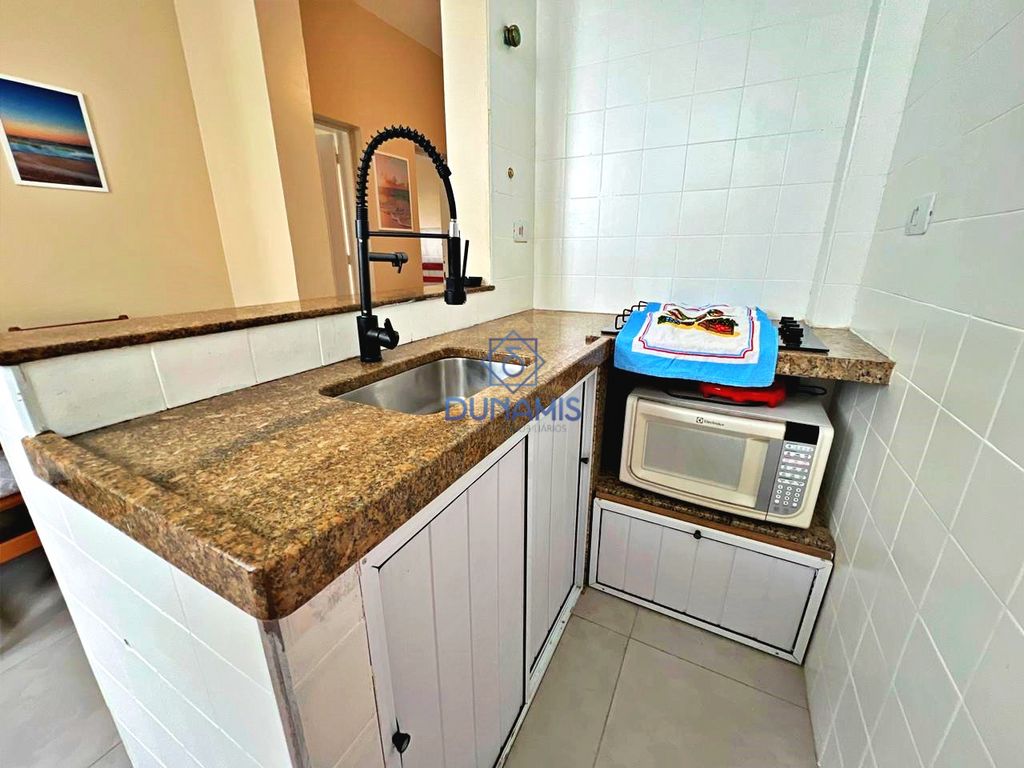 OPORTUNIDADE À VENDA NA PRAIA DAS PITANGUEIRAS - MEIA QUADRA DO MAR em Pitangueiras, Guarujá — foto 17