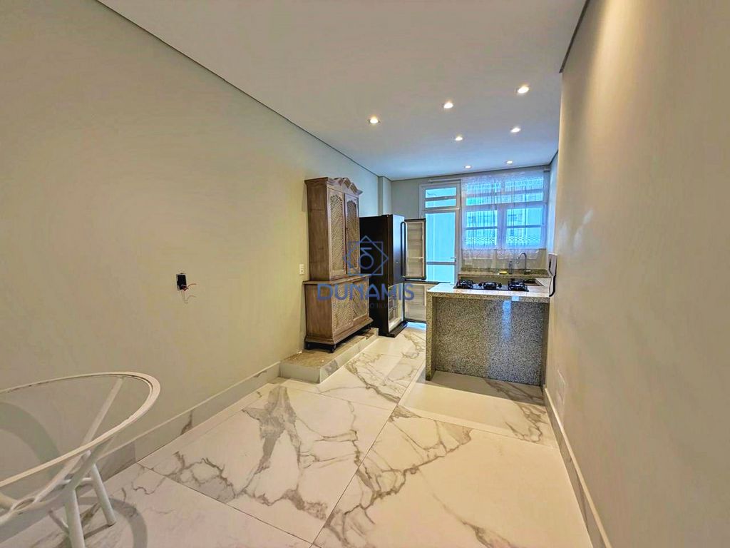 FRENTE MAR - EXCELENTE APARTAMENTO À VENDA NA REGIÃO NOBRE DE PITANGUEIRAS em Pitangueiras, Guarujá — foto 25