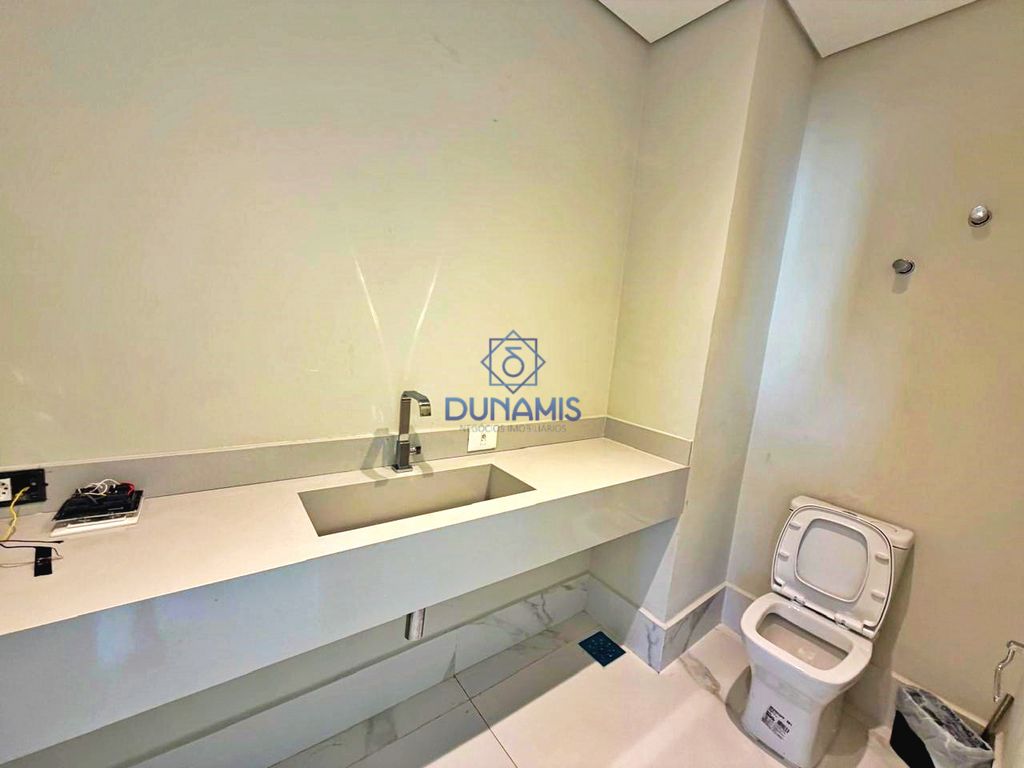 FRENTE MAR - EXCELENTE APARTAMENTO À VENDA NA REGIÃO NOBRE DE PITANGUEIRAS em Pitangueiras, Guarujá — foto 14