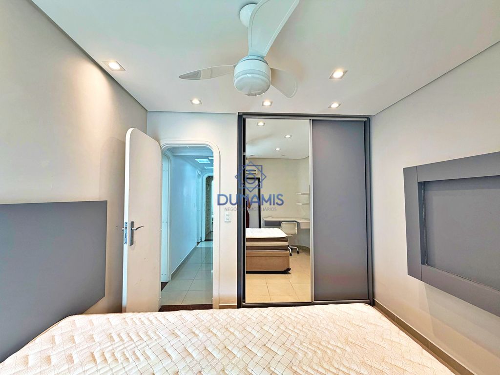 APARTAMENTO REFORMADO AMPLO COM DUAS VAGAS DE GARAGEM E LAZER COMPLETO em Pitangueiras, Guarujá — foto 15