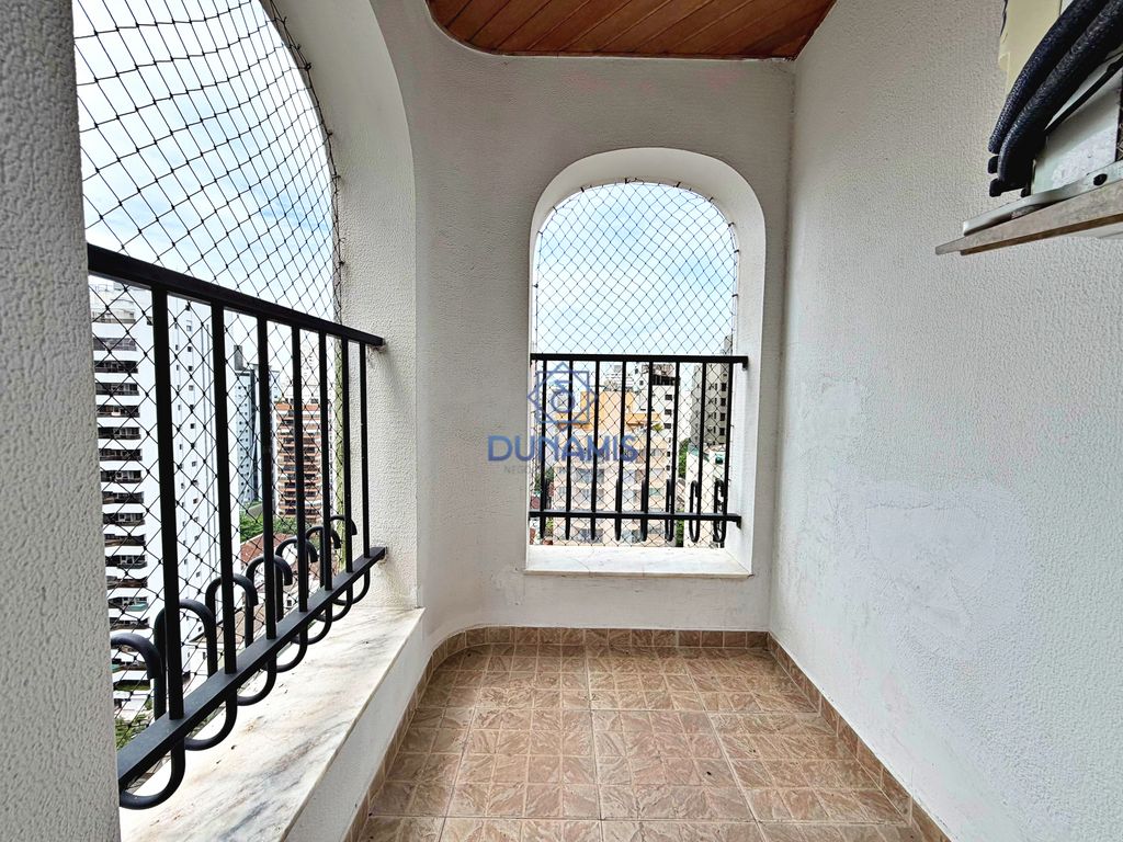 APARTAMENTO REFORMADO AMPLO COM DUAS VAGAS DE GARAGEM E LAZER COMPLETO em Pitangueiras, Guarujá — foto 28