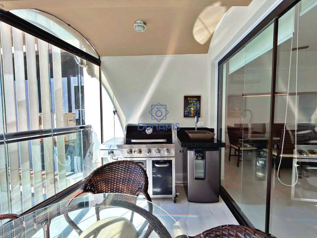 APARTAMENTO REFORMADO FRENTE MAR - COM VISTA - 2 VAGAS - LAZER COMPLETO em Jardim Astúrias, Guarujá — foto 3