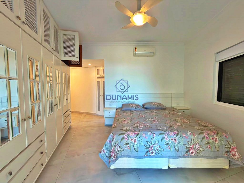 APARTAMENTO REFORMADO FRENTE MAR - COM VISTA - 2 VAGAS - LAZER COMPLETO em Jardim Astúrias, Guarujá — foto 26