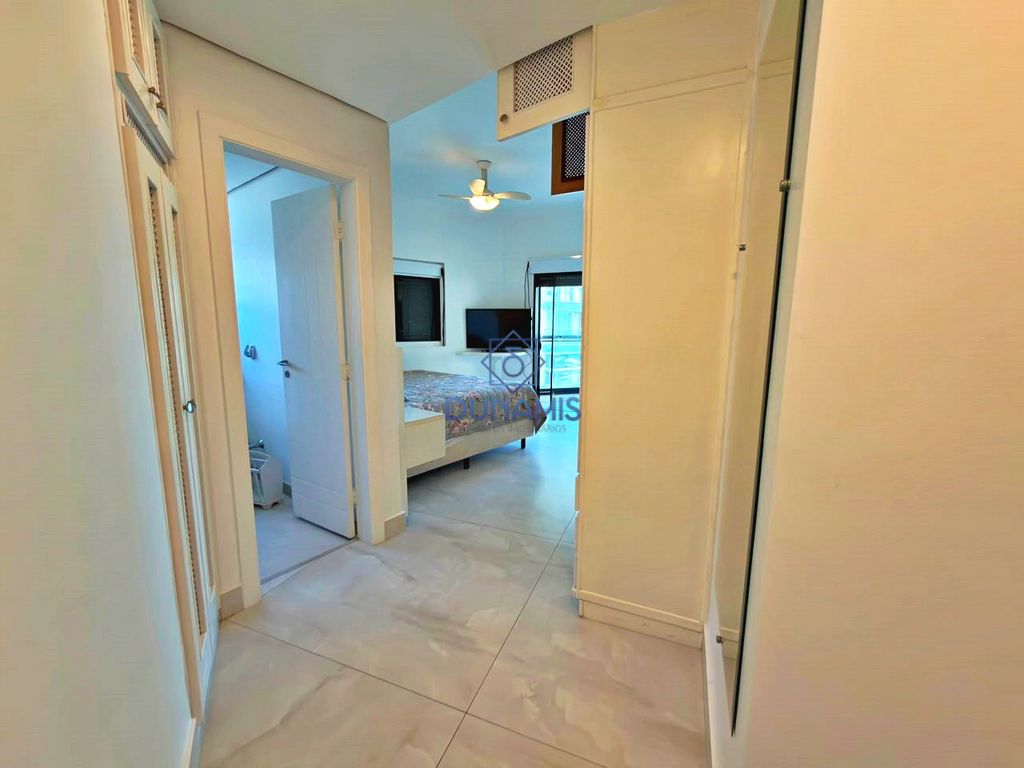 APARTAMENTO REFORMADO FRENTE MAR - COM VISTA - 2 VAGAS - LAZER COMPLETO em Jardim Astúrias, Guarujá — foto 28