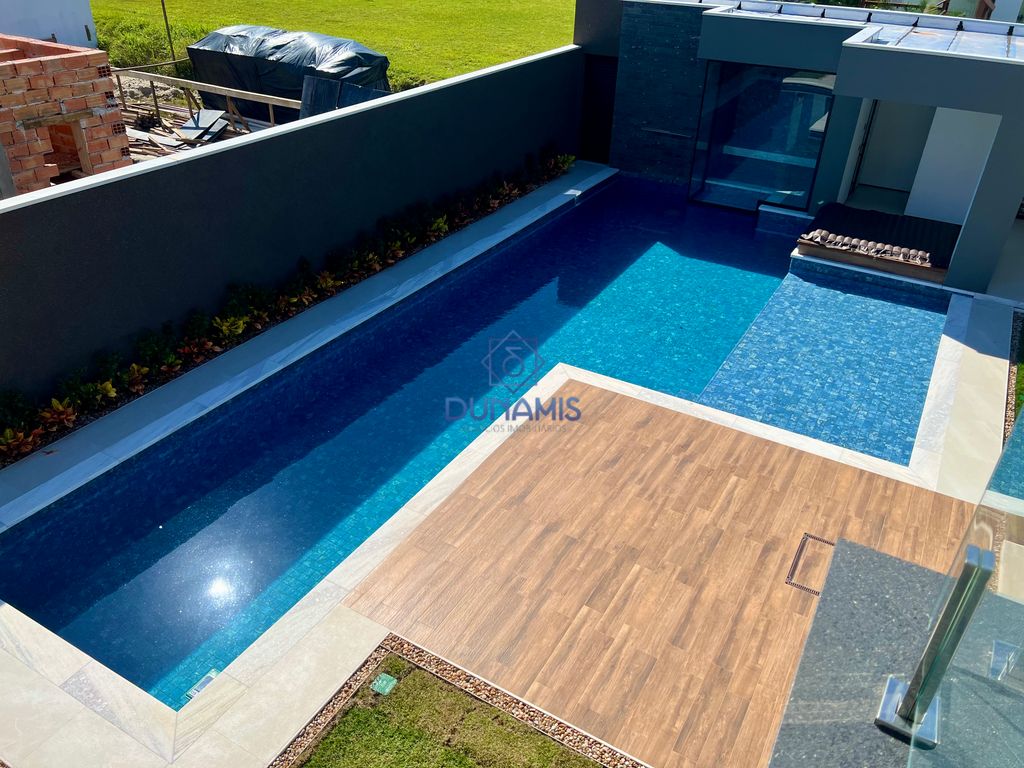 Belíssima Casa à venda no Guarujá - Condomínio Jardim Acapulco. em Jardim Acapulco, Guarujá — foto 60