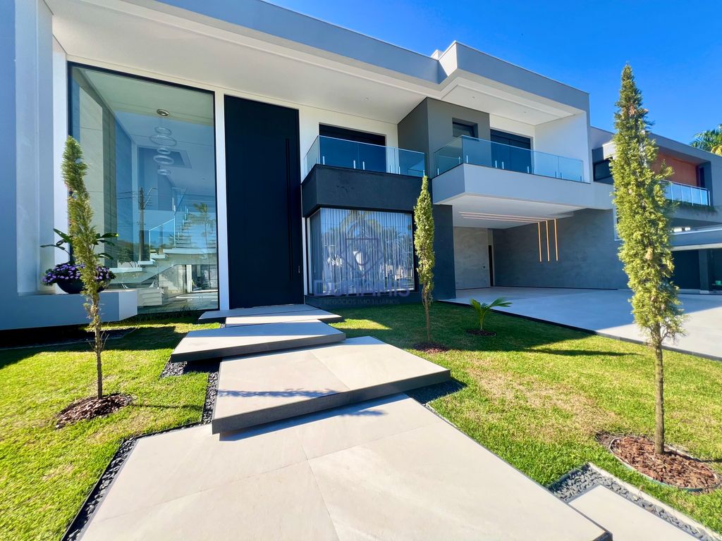 Belíssima Casa à venda no Guarujá - Condomínio Jardim Acapulco. em Jardim Acapulco, Guarujá — foto 83