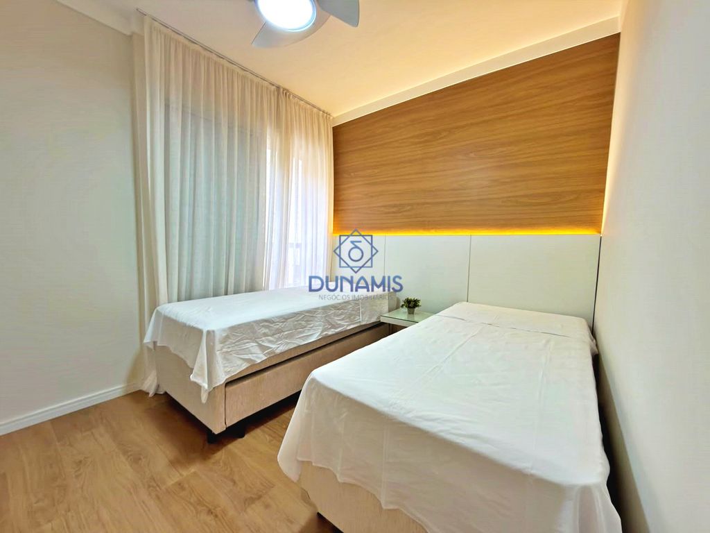 APARTAMENTO REFORMADO LINDISSIMO UMA VISTA PANORAMICA PARA AS ARVORES COM VAGA em Pitangueiras, Guarujá — foto 26