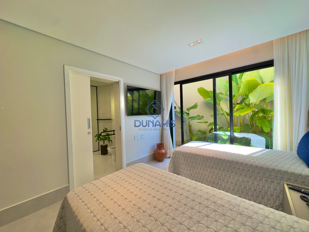 Casa à venda no Guarujá - Condomínio Jardim Acapulco - 9 suítes. em Jardim Acapulco, Guarujá — foto 101