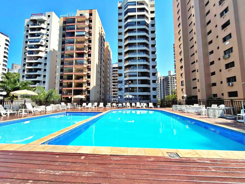 APARTAMENTO COM QUATRO DORMITORIOS - LAZER COMPLETO - 2 VAGAS em Pitangueiras, Guarujá — foto 42