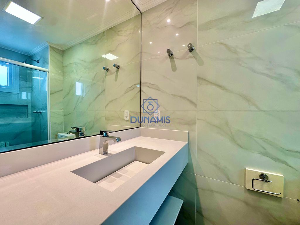 MAGNÍFICO APARTAMENTO À VENDA NA PRAIA DAS PITANGUEIRAS em Pitangueiras, Guarujá — foto 21