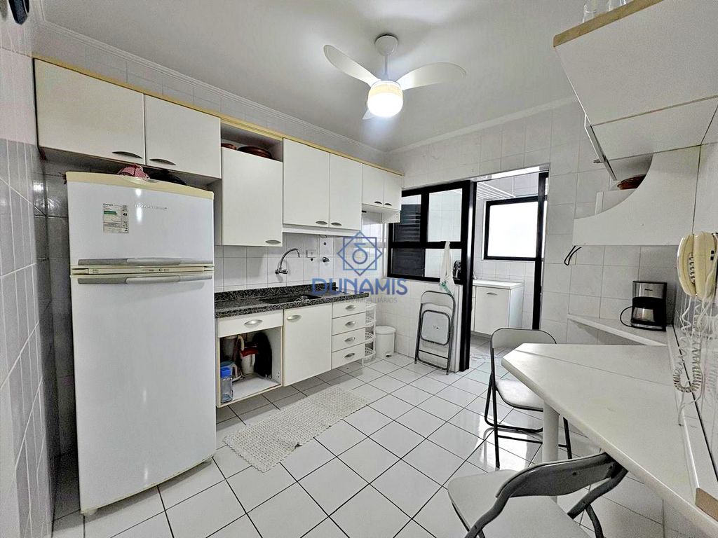 APARTAMENTO AMPLO, 03 DORMITÓRIOS, SACADA E VAGA DE GARAGEM em Pitangueiras, Guarujá — foto 24