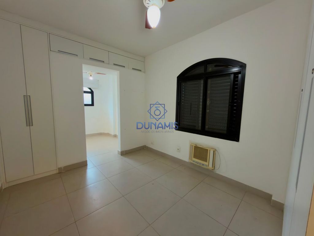 APARTAMENTO A DUAS QUADRAS DA PRAIA DE PITANGUEIRAS COM 2 DORMITÓRIOS E VAGA em Pitangueiras, Guarujá — foto 13