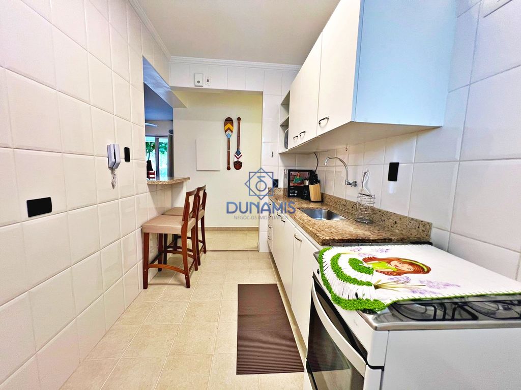 APARTAMENTO À VENDA NA PRAIA DAS PITANGUEIRAS - REGIÃO CENTRAL - COM SACADA em Pitangueiras, Guarujá — foto 12