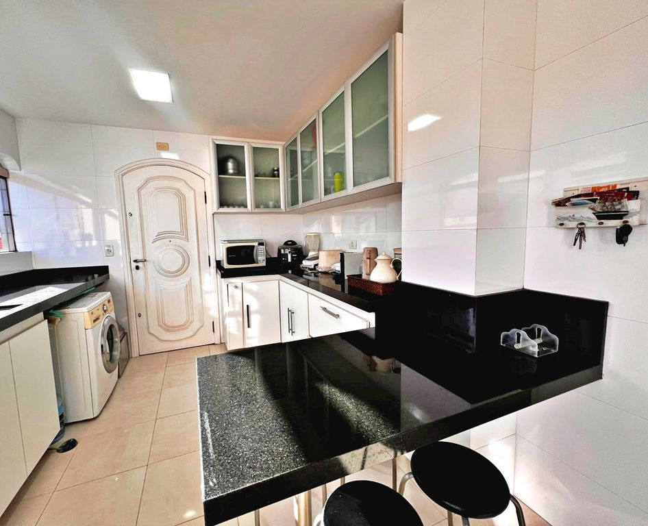 Cobertura Ampla e Sofisticada com 03 Suítes e 03 Vagas em Enseada, Guarujá — foto 14