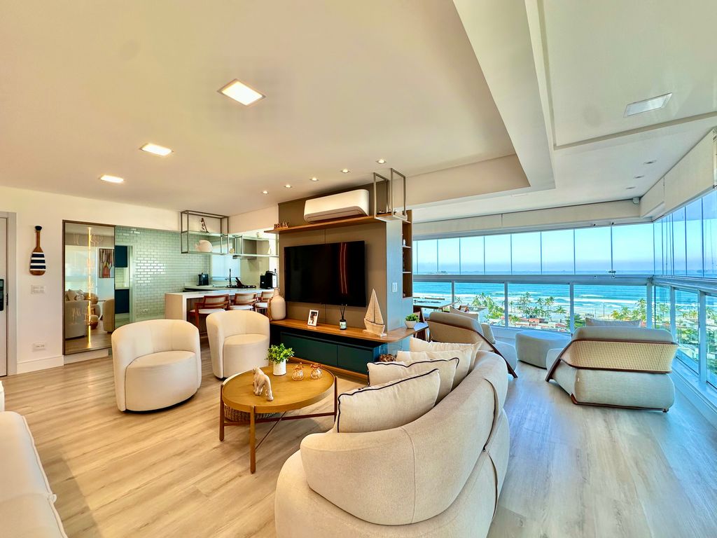 Apartamento Alto Padrão  3 Suítes- Varanda Gourmet-2 Quadras da Praia da Enseada em Enseada, Guarujá — foto 4
