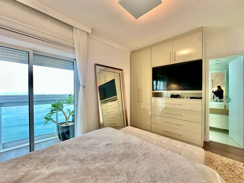 APARTAMENTO ALTO PADRÃO REFORMADO À VENDA NA PRAIA DAS ASTÚRIAS - LAZER COMPLETO em Jardim Astúrias, Guarujá — foto 22
