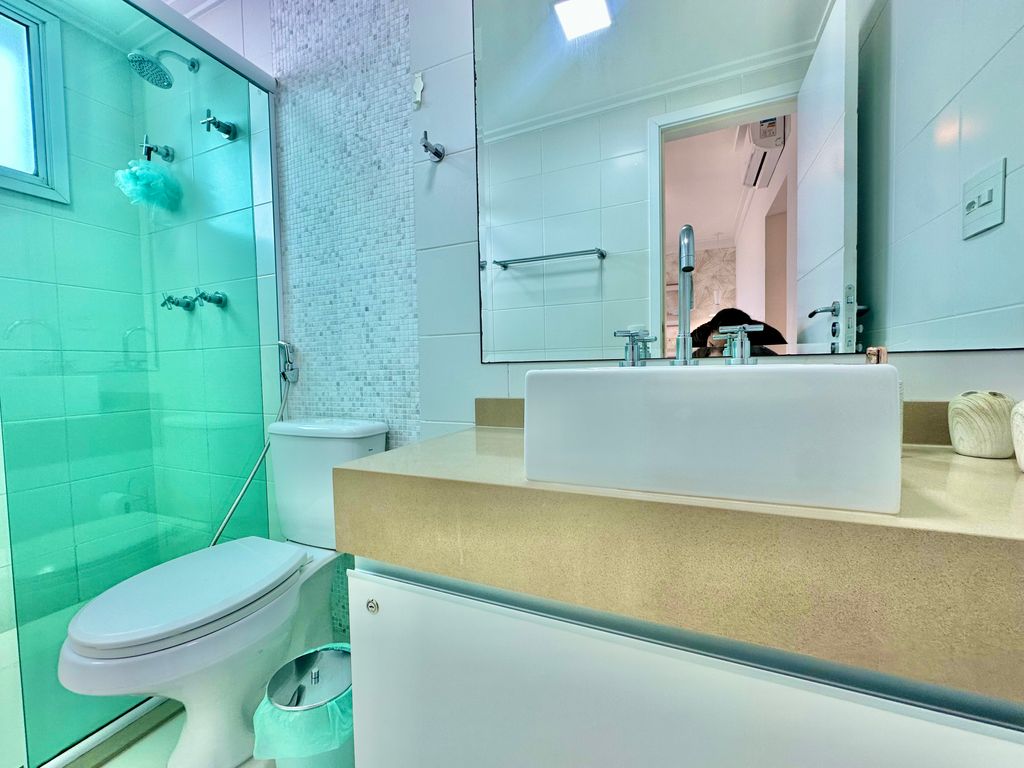 APARTAMENTO ALTO PADRÃO REFORMADO À VENDA NA PRAIA DAS ASTÚRIAS - LAZER COMPLETO em Jardim Astúrias, Guarujá — foto 36