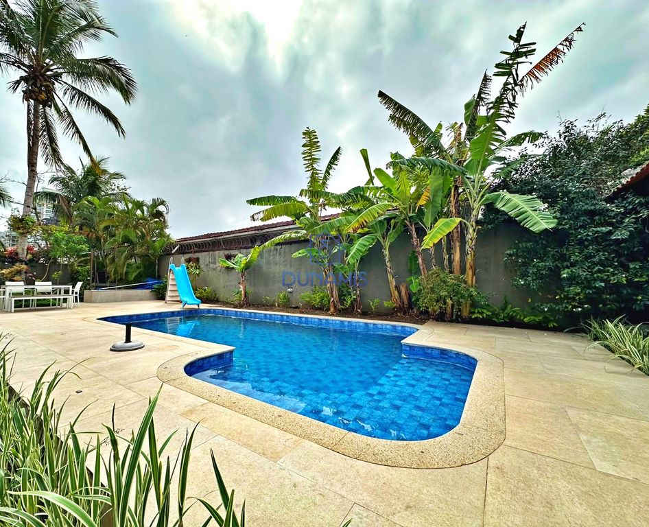 *** CASA ESPETACULAR À UMA QUADRA DA PRAIA DA ENSEADA -  6 SUITES - 650 METROS * em Enseada, Guarujá — foto 7