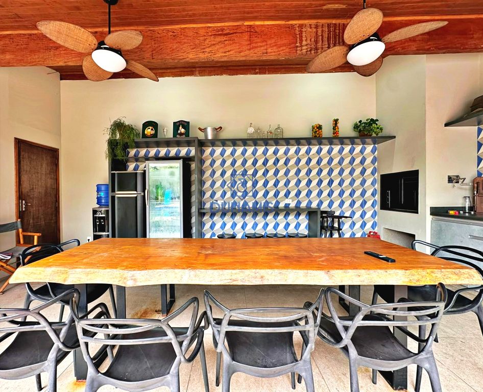 *** CASA ESPETACULAR À UMA QUADRA DA PRAIA DA ENSEADA -  6 SUITES - 650 METROS * em Enseada, Guarujá — foto 24