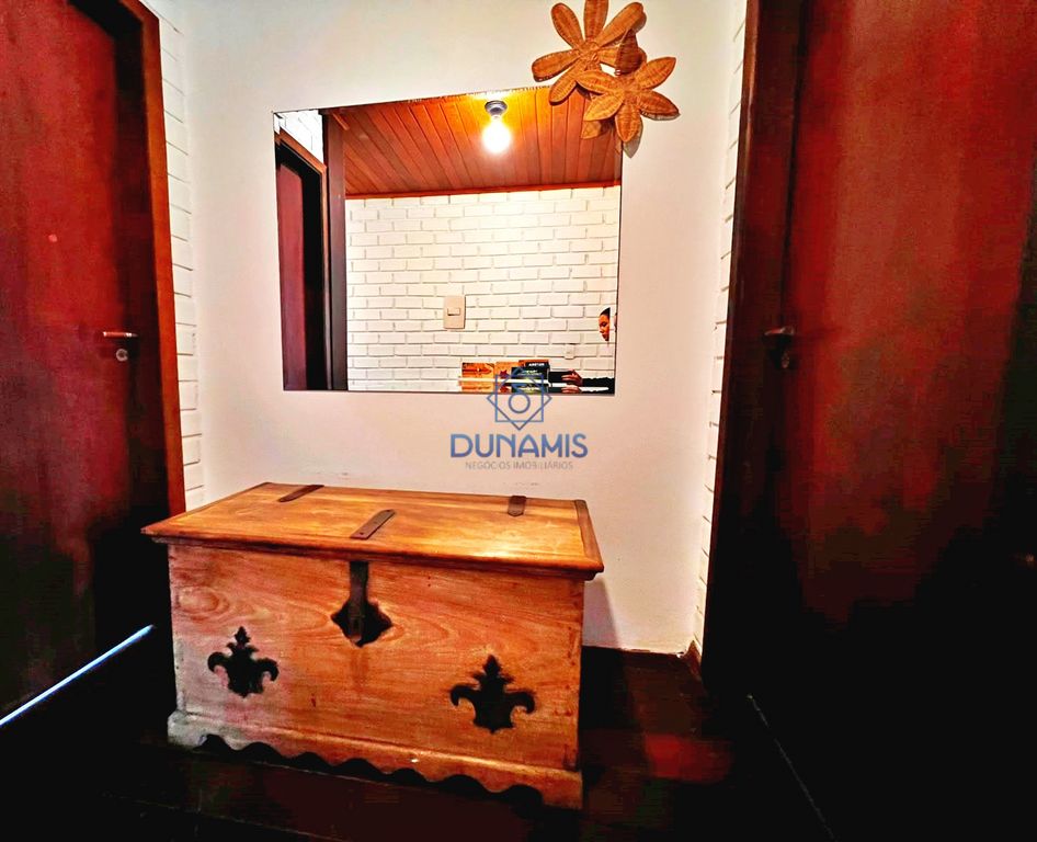 *** CASA ESPETACULAR À UMA QUADRA DA PRAIA DA ENSEADA -  6 SUITES - 650 METROS * em Enseada, Guarujá — foto 57