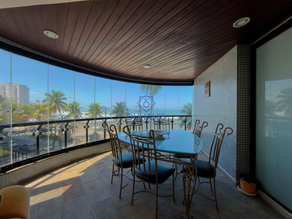 APARTAMENTO FRENTE MAR COM VISTA PANORAMICA - LAZER E DUAS VAGAS em Jardim Astúrias, Guarujá — foto 3
