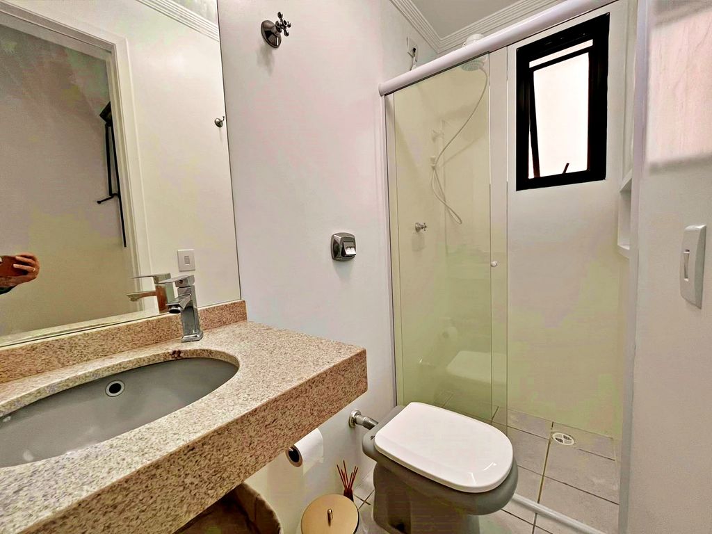APARTAMENTO NA BARRA FUNDA - 01 QUADRA DA PRAIA PITANGUEIRAS - LAZER E 02 VAGAS em Pitangueiras, Guarujá — foto 38