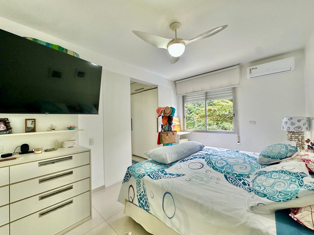 APARTAMENTO TOTALMENTE REFORMADO À VENDA NA PRAIA DAS ASTÚRIAS -FRENTE TOTAL MAR em Jardim Astúrias, Guarujá — foto 28