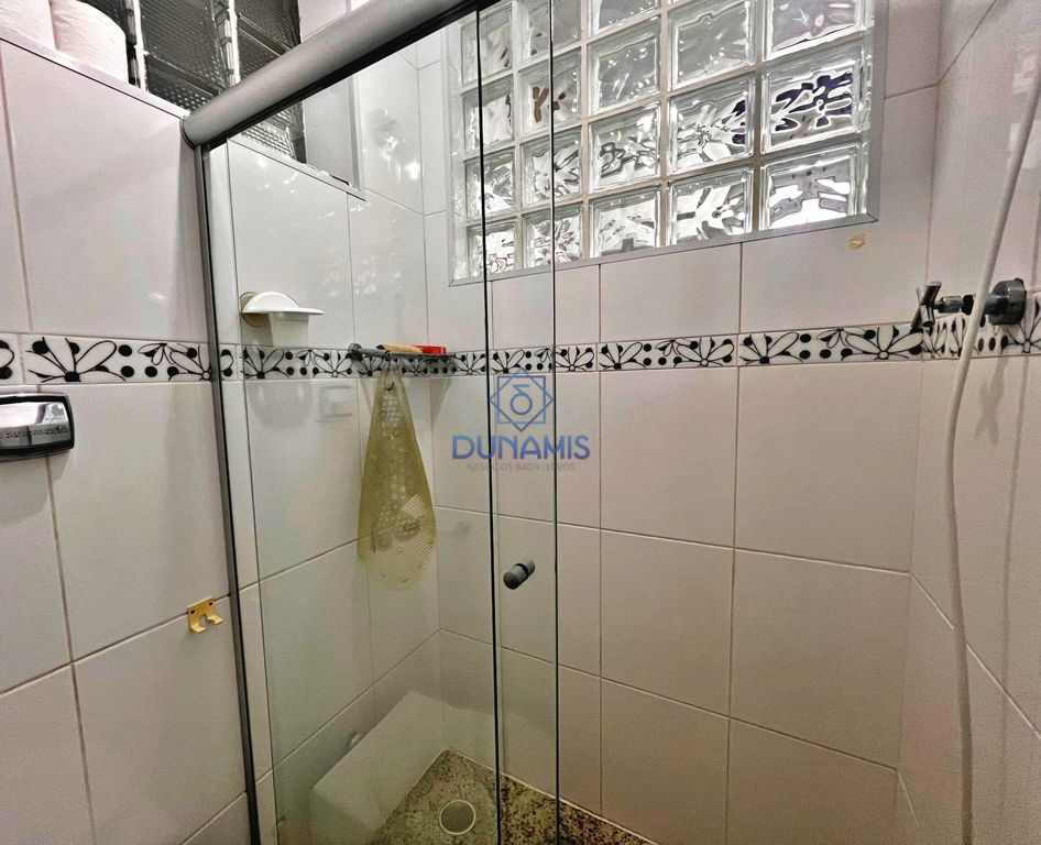 APARTAMENTO À VENDA REFORMADO À UMA QUADRA DA PRAIA DA ENSEADA COM LAZER em Enseada, Guarujá — foto 12