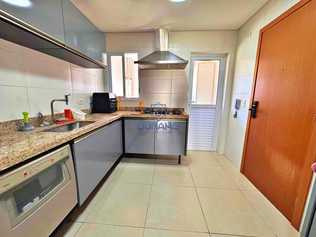 LINDO APARTAMENTO À VENDA NA PRAIA DAS PITANGUEIRAS-COM LAZER COMPLETO em Pitangueiras, Guarujá — foto 31