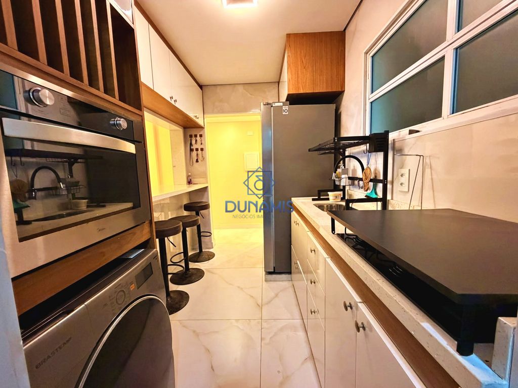 APARTAMENTO REFORMADO COM VISTA PARA O MAR - REGIÃO DO RESTAURANTE AVELINOS em Pitangueiras, Guarujá — foto 19