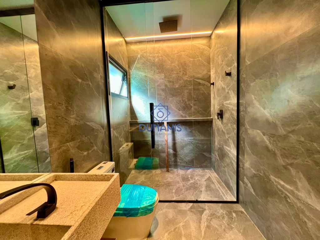 Belíssima Casa à venda no Guarujá - Condomínio Jardim Acapulco. em Jardim Acapulco, Guarujá — foto 59