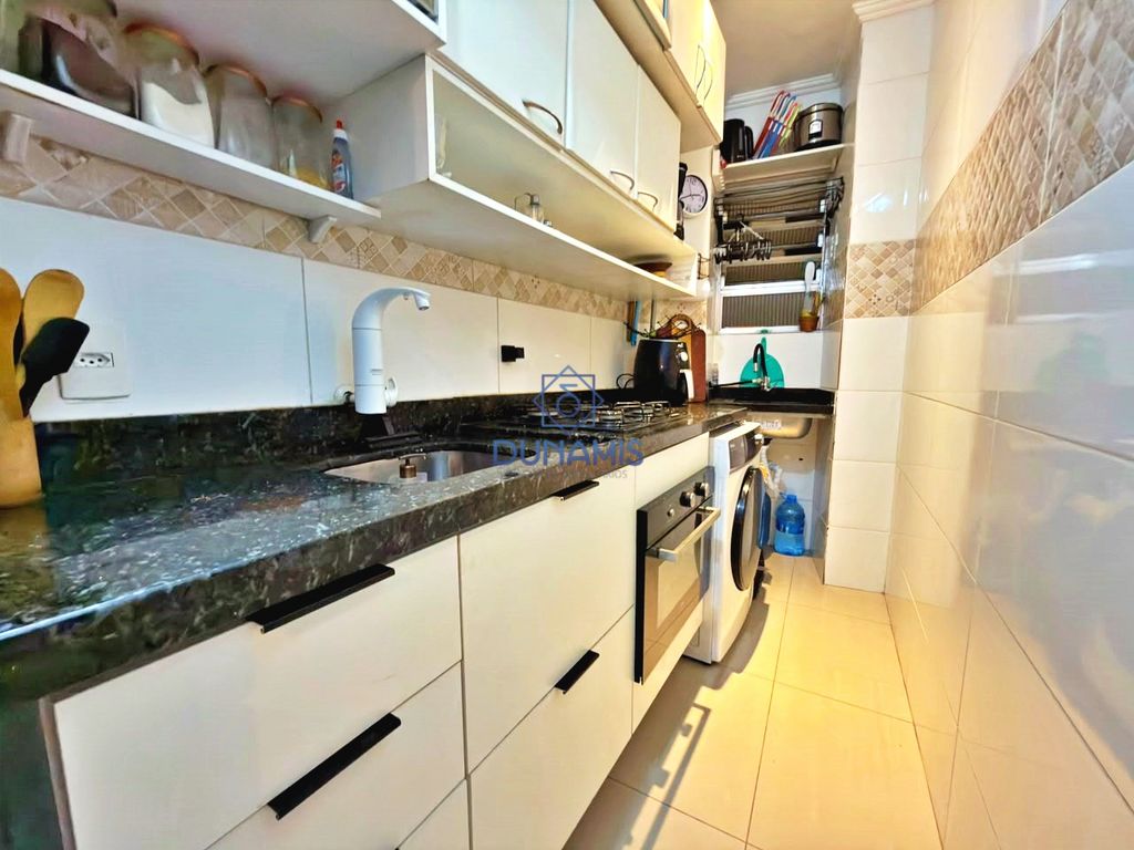 APARTAMENTO Á VENDA  NA PRAIA DAS PITANGUEIRAS - REFORMADO COM VISTA MAR em Pitangueiras, Guarujá — foto 33