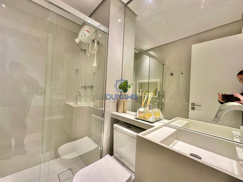 APARTAMENTO ALTO PADRÃO REFORMADO À VENDA NA PRAIA DAS ASTÚRIAS - LAZER COMPLETO em Jardim Astúrias, Guarujá — foto 32