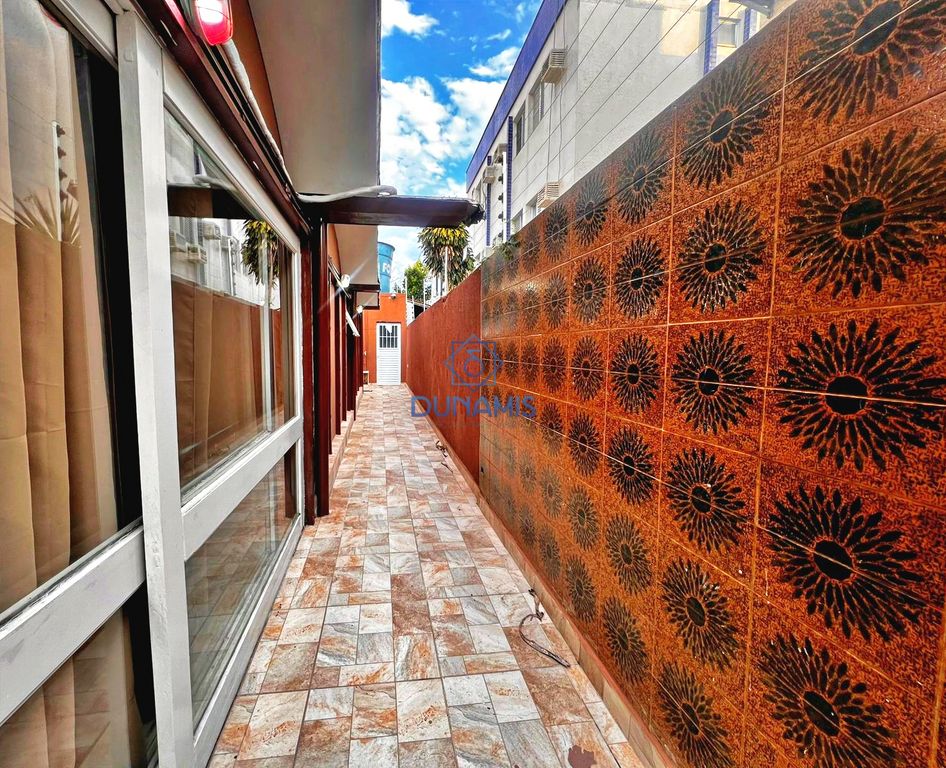*** CASA À VENDA PROXIMO À PRAIA DA ENSEADA COM PLACA SOLAR *** em Jardim Virginia, Guarujá — foto 31