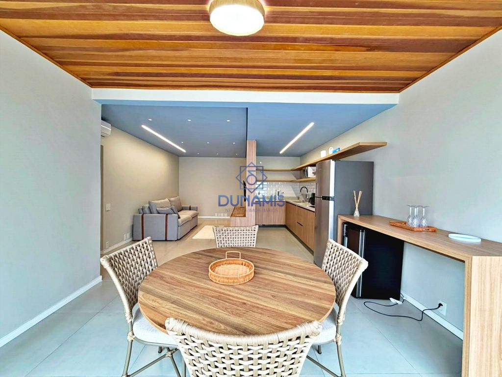 APARTAMENTO REFORMADO NO MALUF COM VISTA MAR DUAS VAGAS E LAZER COMPLETO em Morro do Maluf, Guarujá — foto 7