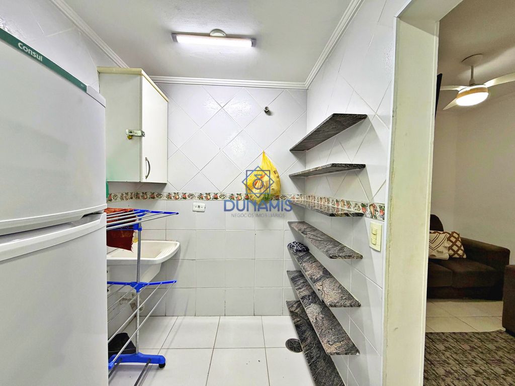 OPORTUNIDADE EM UM FLAT COM LAZER COMPLETO E DUAS VAGAS DE GARAGEM em Morro do Maluf, Guarujá — foto 22