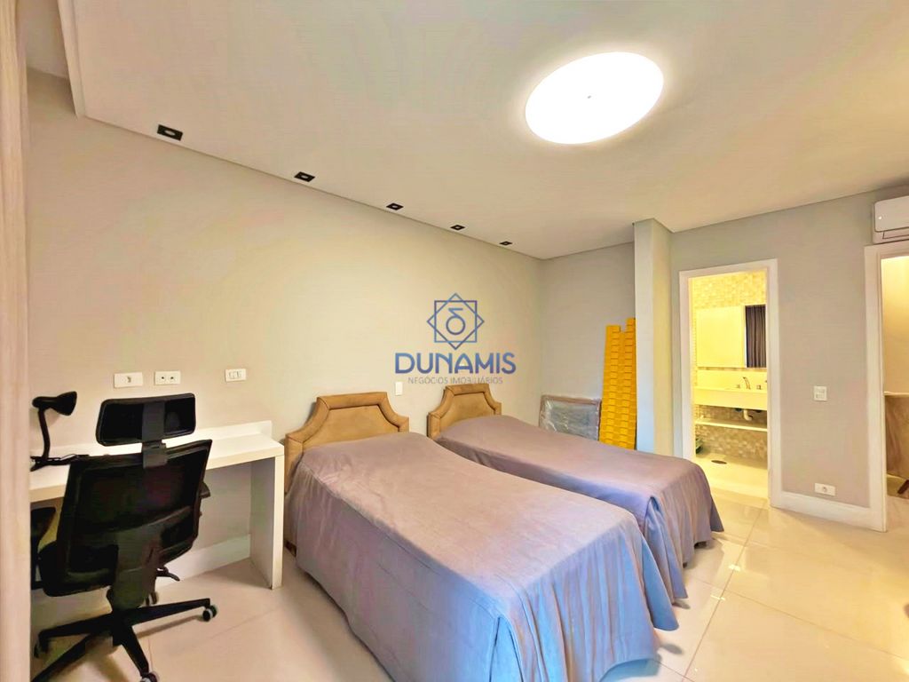 MARAVILHOSO APARTAMENTO REFORMADO À VENDA NA PRAIA DE PITANGUEIRAS COM LAZER em Pitangueiras, Guarujá — foto 19
