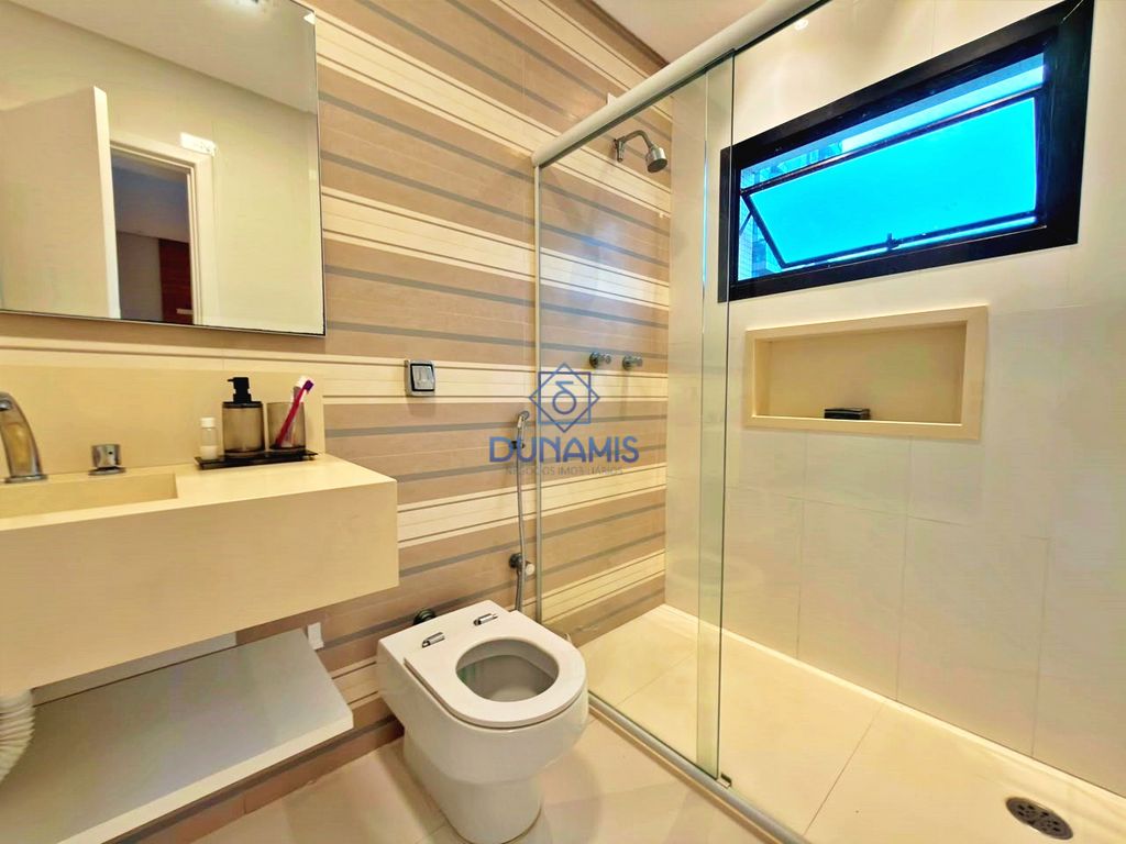 MARAVILHOSO APARTAMENTO REFORMADO À VENDA NA PRAIA DE PITANGUEIRAS COM LAZER em Pitangueiras, Guarujá — foto 27