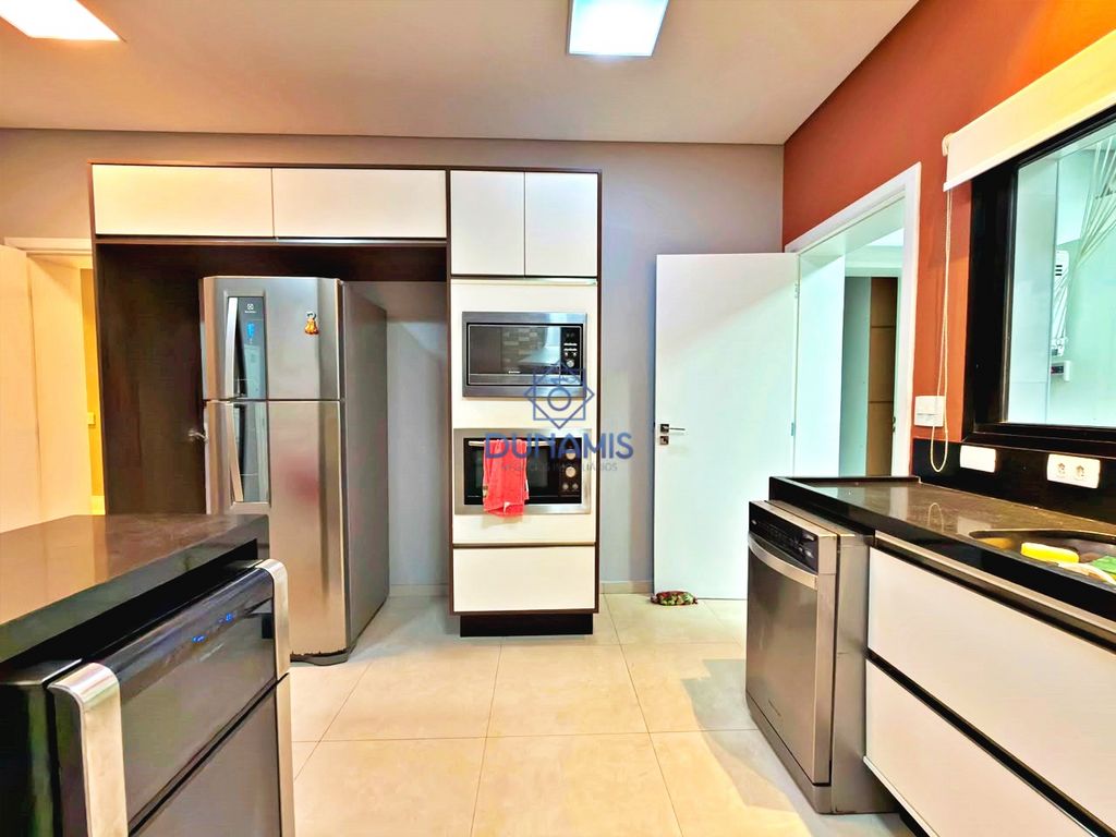 MARAVILHOSO APARTAMENTO REFORMADO À VENDA NA PRAIA DE PITANGUEIRAS COM LAZER em Pitangueiras, Guarujá — foto 52