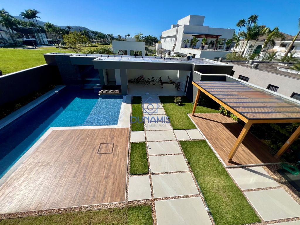 Belíssima Casa à venda no Guarujá - Condomínio Jardim Acapulco. em Jardim Acapulco, Guarujá — foto 59