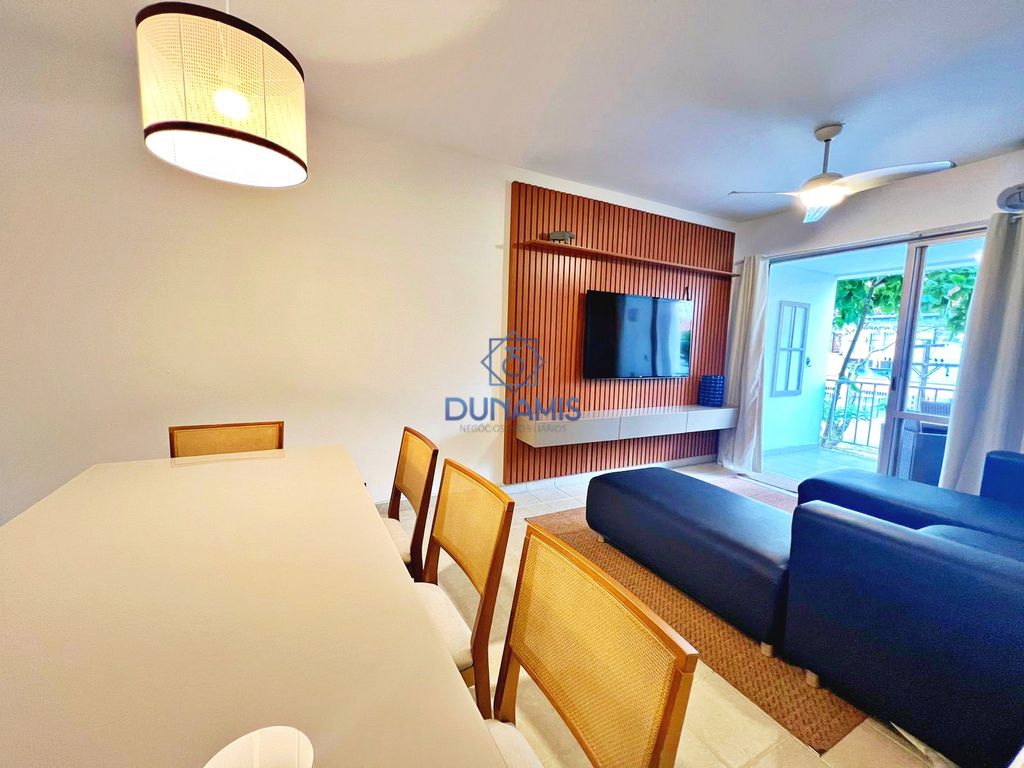 APARTAMENTO À VENDA NA PRAIA DAS PITANGUEIRAS - REGIÃO CENTRAL - COM SACADA em Pitangueiras, Guarujá — foto 2