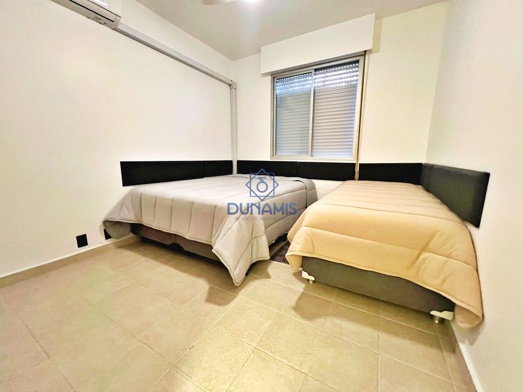 APARTAMENTO À VENDA NA PRAIA DAS PITANGUEIRAS - REGIÃO CENTRAL - COM SACADA em Pitangueiras, Guarujá — foto 16