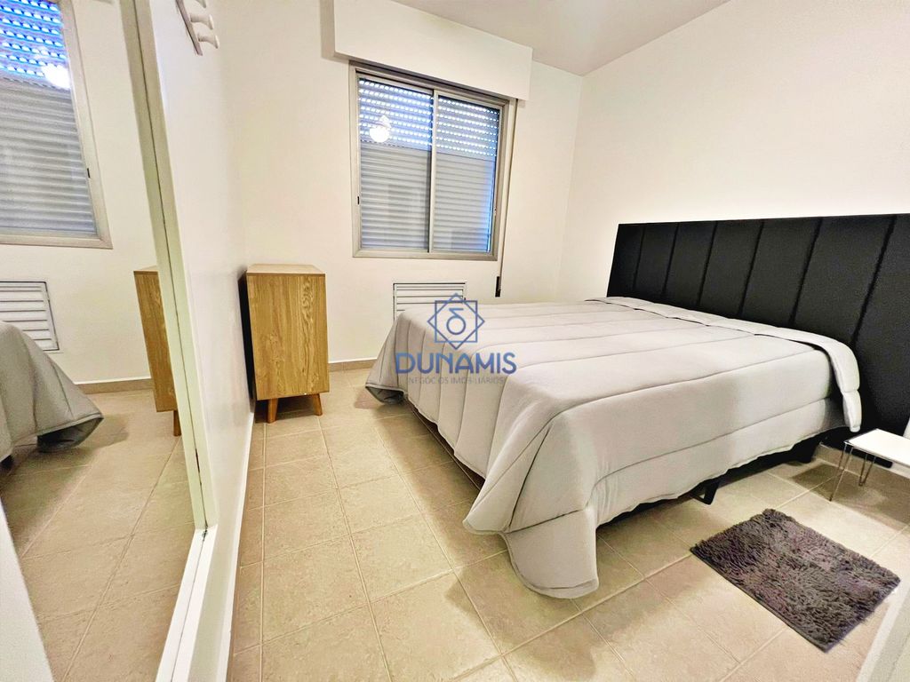 APARTAMENTO À VENDA NA PRAIA DAS PITANGUEIRAS - REGIÃO CENTRAL - COM SACADA em Pitangueiras, Guarujá — foto 19