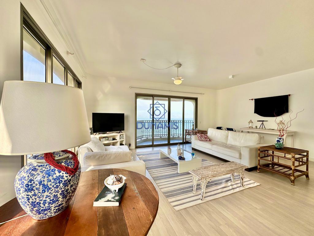 **APARTAMENTO Á VENDA -  FRENTE MAR - PRAIA DAS ASTÚRIAS** em Jardim Astúrias, Guarujá — foto 2