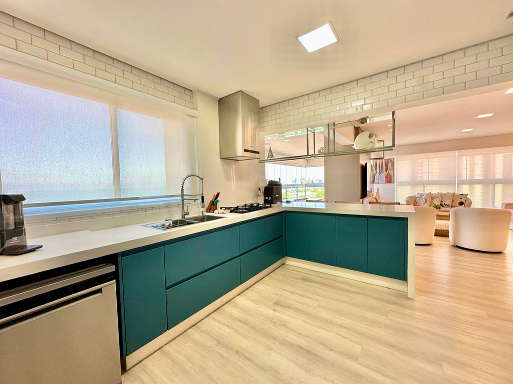Apartamento Alto Padrão  3 Suítes- Varanda Gourmet-2 Quadras da Praia da Enseada em Enseada, Guarujá — foto 12
